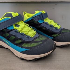 Merrell Kids' Black and Blue Athletic Shoes